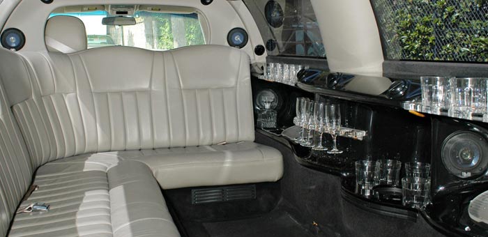 Limousine
                          services as a wedding day essential