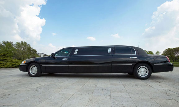 limo transportation services in Overland Park, KS